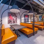 Hotel Radisson Red 4*