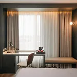 Hotel Radisson Red