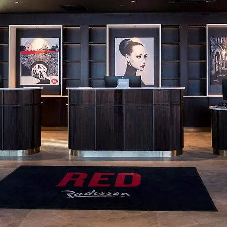 호텔 Radisson Red 4*