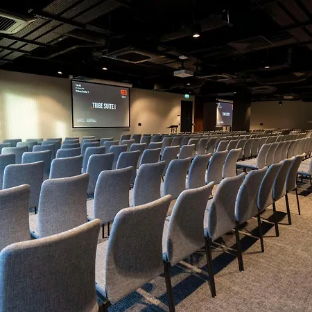 호텔 Radisson Red 골웨이