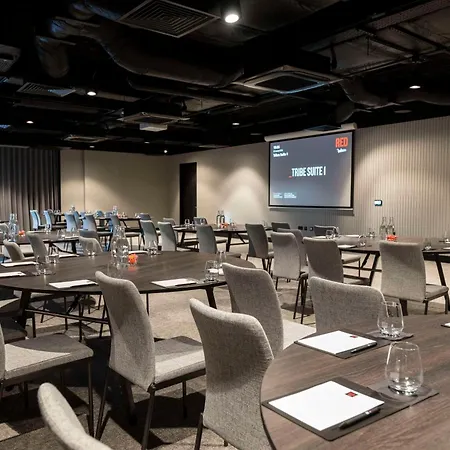 Hotel Radisson Red