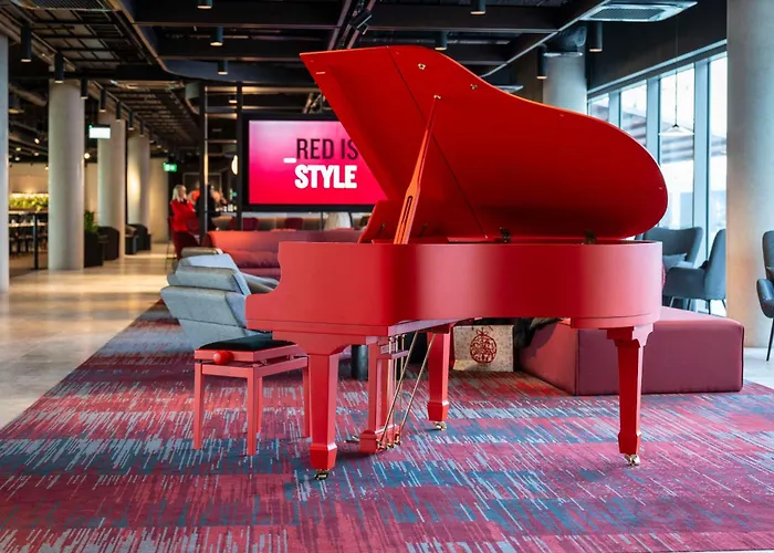 Radisson Red Отель