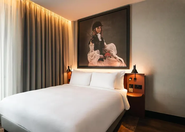 酒店 Radisson Red 戈尔韦