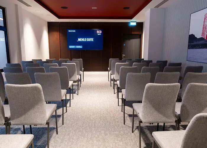 Radisson Red 4* Galway